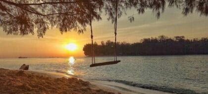 Pulau Dolphin Wisata Pulau Harapan